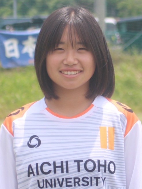 新立　ひなた
